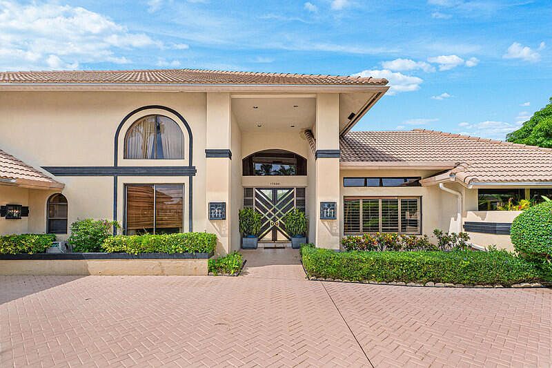 1st image of 17898 Deauville Lane