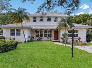 1118 Mallorca Dr, Bradenton, FL 34209