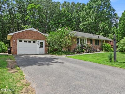 10 Oak Drive, Albany, NY, 12203