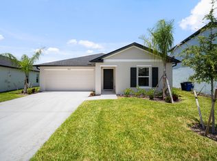 17633 Paradiso Way, North Fort Myers, FL 33917
