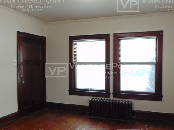 2nd image of 408 S Van Buren St #4