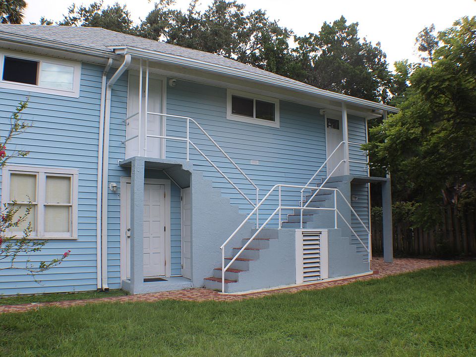 1st image of 721 Louisville St APT 4
