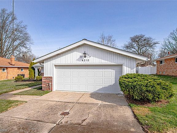 3rd image of 4210 Stary Dr