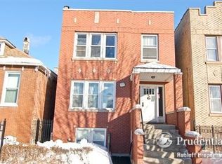 932 W 34th Pl, Chicago, IL 60608
