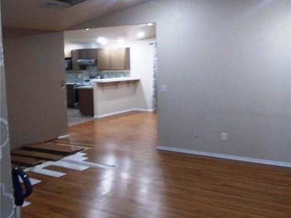 2nd image of 1218 Daniels Ave