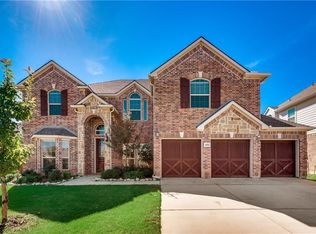 4004 Autumn Path Rd, Denton, TX 76208