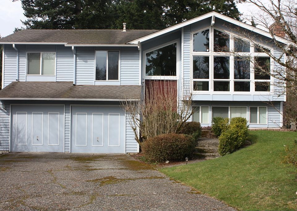 1st image of 10621 129th Pl NE