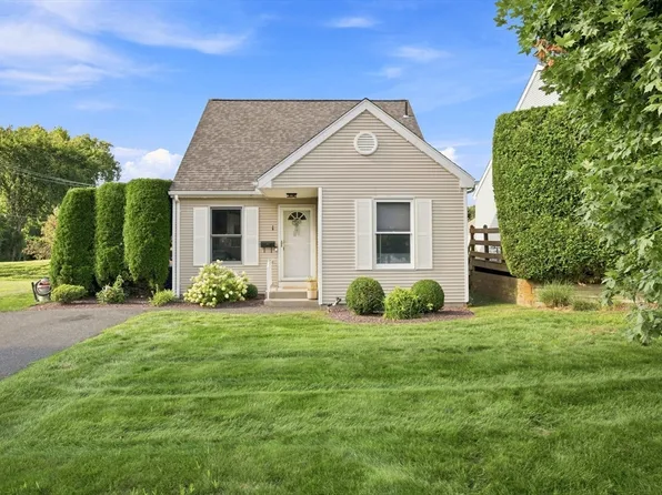 1 Alvord Pl, South Hadley, MA 01075