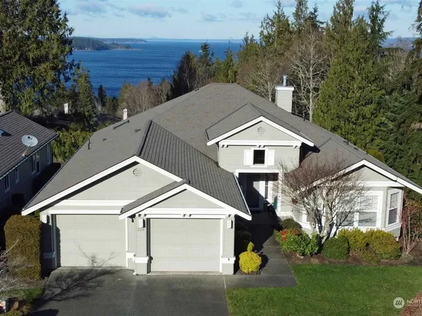 216 Seaway Place, Port Ludlow, WA 98365
