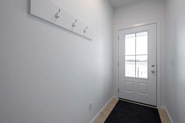 1 bed, 1.0 bath, 527 sqft, $865 — Photo 4