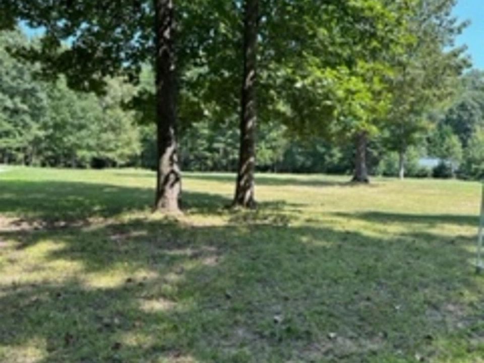 2nd image of 0 Dixieland Ct