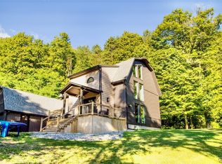 4810 Howlett Hill Rd, Marcellus, NY 13108