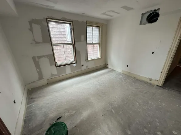 450 E 6th St, Boston, MA