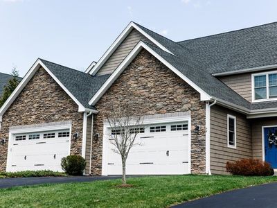 9 Wheeler Ln #B, Hopkinton, RI, 02833