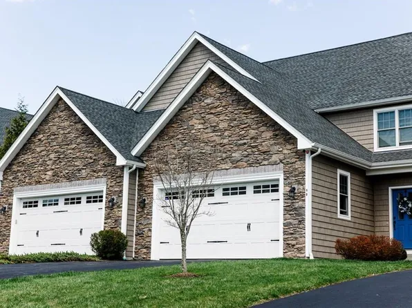 9 Wheeler Ln #B, Hopkinton, RI 02833