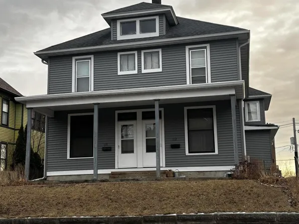 110 W 5th St, Muscatine, IA 52761