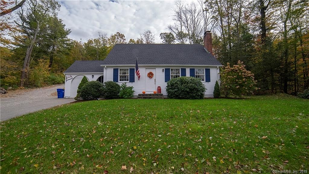 211 Torringford St, Winsted, CT 06098 Zillow