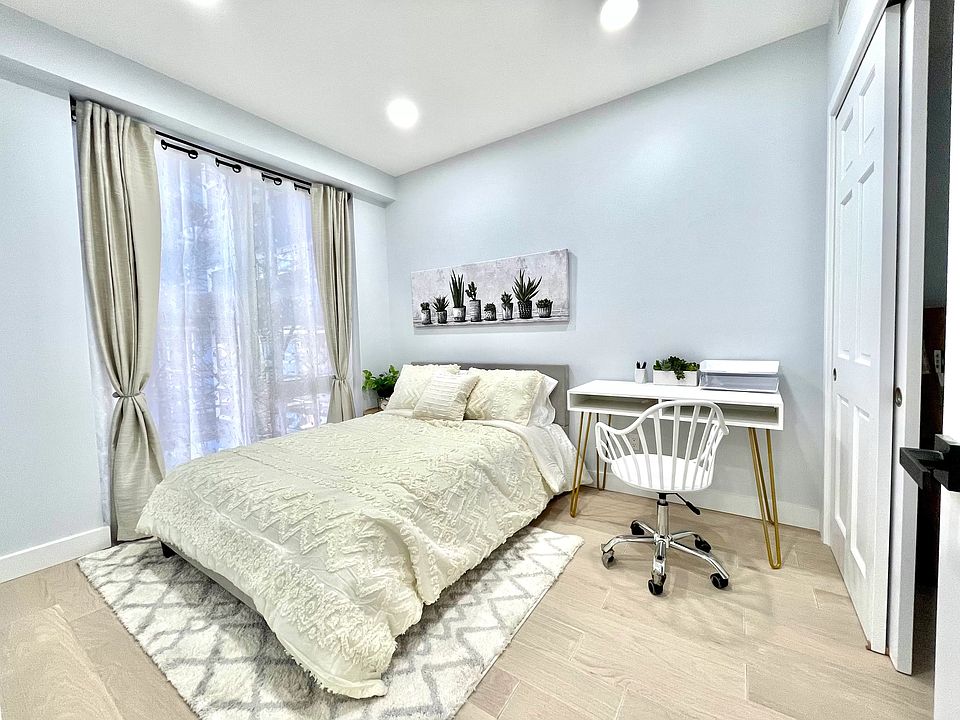 1st image of 14617 Northern Blvd E #4D