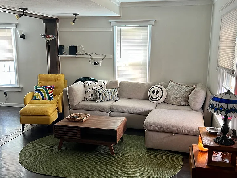 310 Murphy Ave — Photo 2