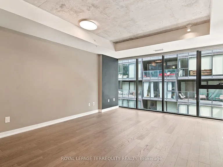 38 Stewart St #406 — Photo 3