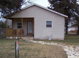 608 N Nelson St, Bennington, KS 67422