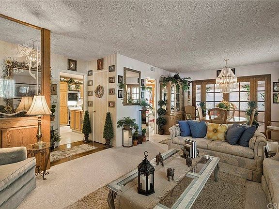 5th image of 20933 Baltar St