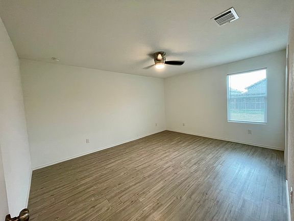 4th image of 5836 Antonio Pl
