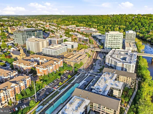 300 W Elm St Suite 2129, Conshohocken, PA 19428