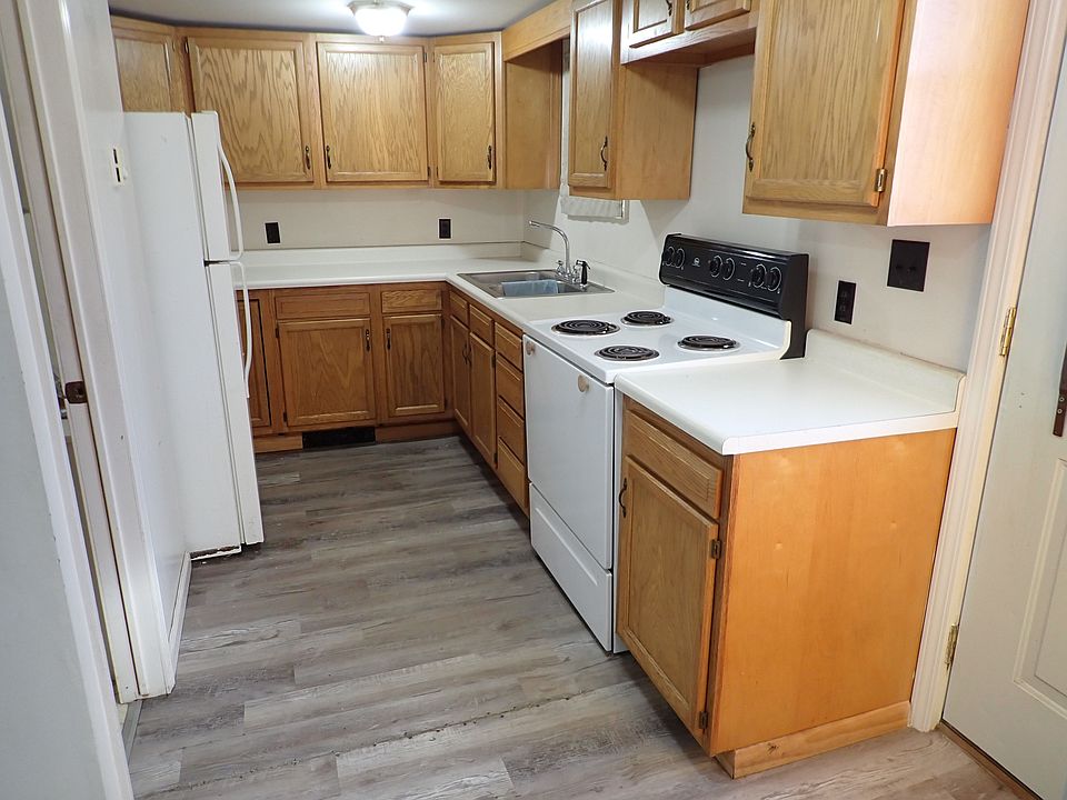 1st image of 109 Catherine St #A
