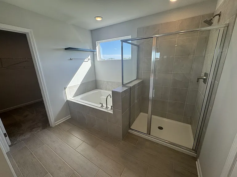 511 Forsberg Ct — Photo 11