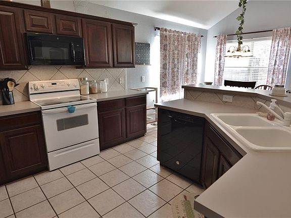 3rd image of 5513 Haun Dr