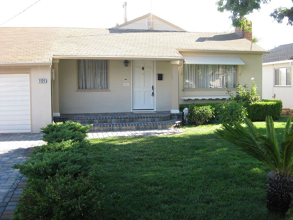 1st image of 1121 Furlong St