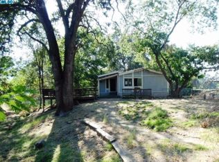 37592 Shadybrook Ln, Squaw Valley, CA 93675