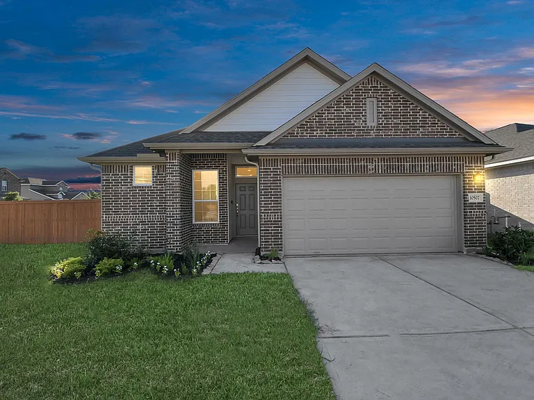 10507 Wildflower View Dr — Photo 1