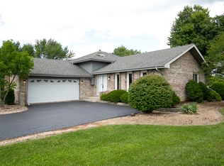 3461 Gilbert Ct, Crete, IL 60417