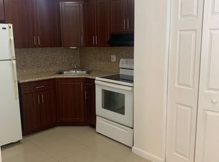 1925 SW 5th Pl APT 4, Fort Lauderdale, FL 33312