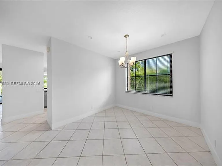1538 Tamarind Ct #1538 — Photo 29