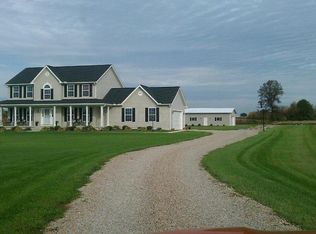 9025 Lake Drive Rd SE, Hebron, OH 43025