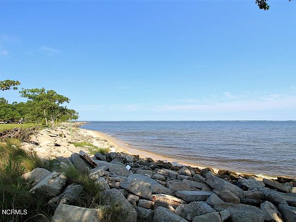 5th image of 1400 River Dr Lot 3
