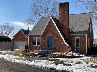 308 7th St NW, Strasburg, OH