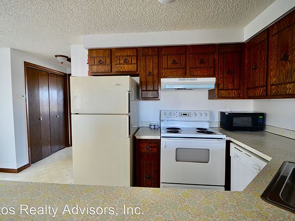 4th image of 5638 S Fox Cir #Basement
