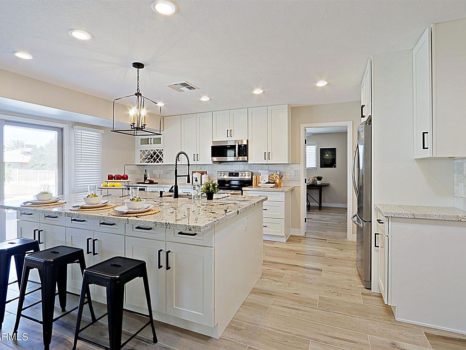 1st image of 20223 N 126th Ave