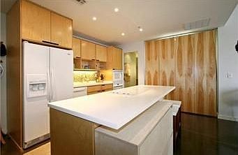 4th image of 21 W 10th St APT 6C
