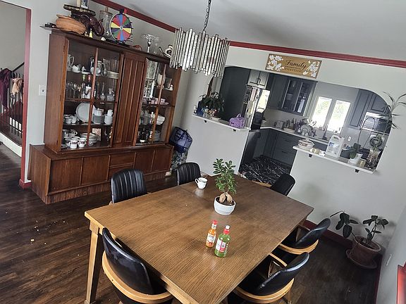 4th image of 482-484 Parker St #9