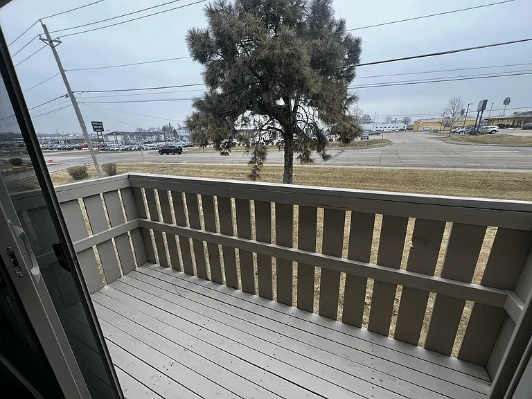 Kimberly Club Apartments — Photo 107