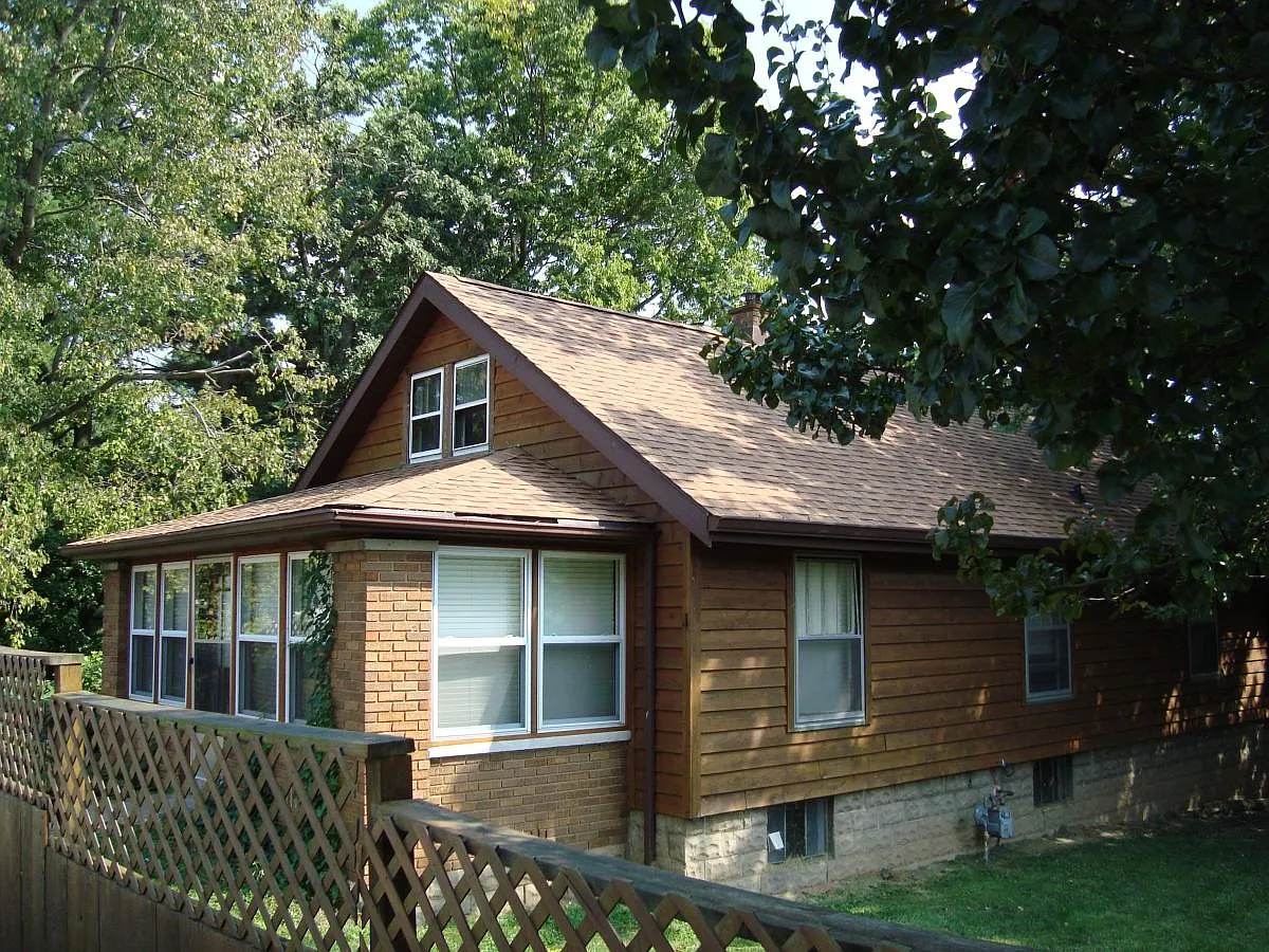 2 bed, 1300 sqft, $1,790 — Photo 2