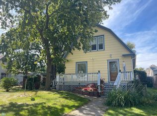 806 Forest St, Lisbon, ND 58054