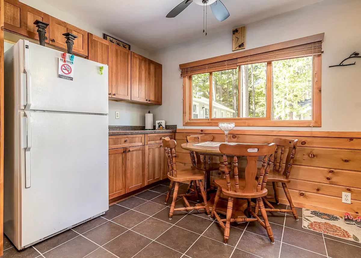 3 bed, 1705 sqft, $2,000 — Photo 3