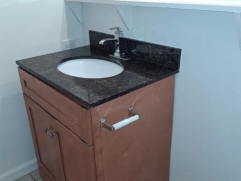 4737 Artesia Blvd — Photo 9