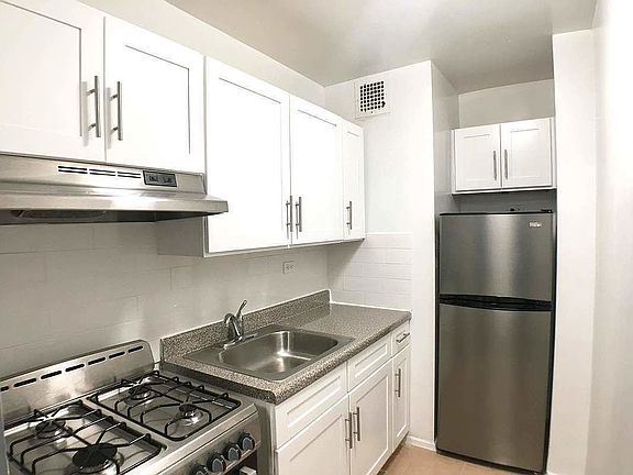 3rd image of 6645 Broadway APT 3I